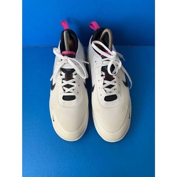 NIKE AMIXA CD5403-102 Light Weight Running Training Shoes US Women's Size 7.5 - Picture 1 of 6